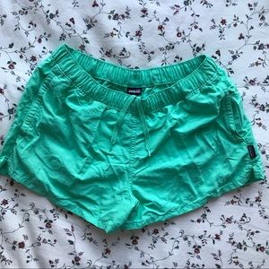 patagonia barely baggies shorts M teal blue green